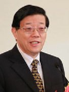 李偉：以改革開放創(chuàng)新促經(jīng)濟(jì)結(jié)構(gòu)調(diào)整